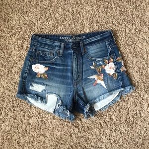 American Eagle vintage hi rise festival shorts